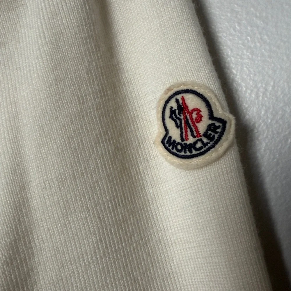 Moncler Women's Ivory Puffer Cardigan / Jacket - Picture 6 of 12